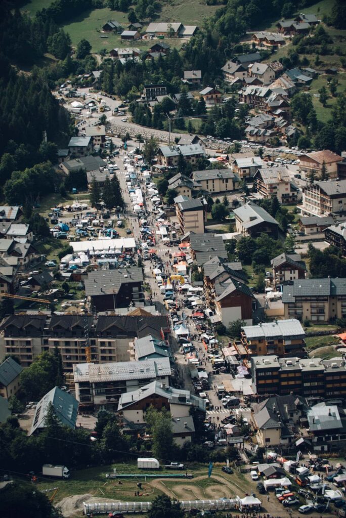 Valloire change de nom