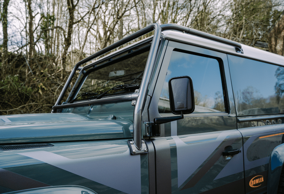 Bowler Defender Fast road