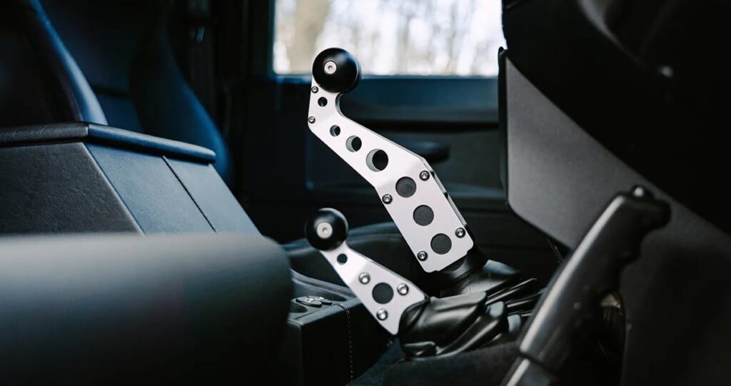 Bowler Defender Fast road