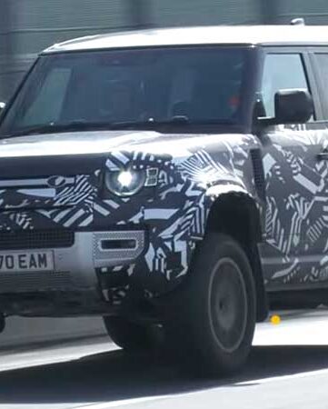 Defender version SVX