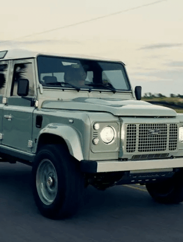 HUE 166 Restomod par Himalaya