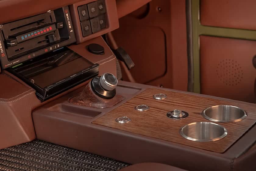 Range Rover Classic Tesla 