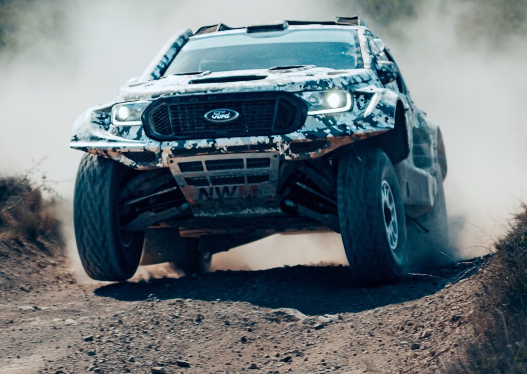 Ford – Loeb Dakar 2024 ? 
L'ambition de jouer la victoire 
