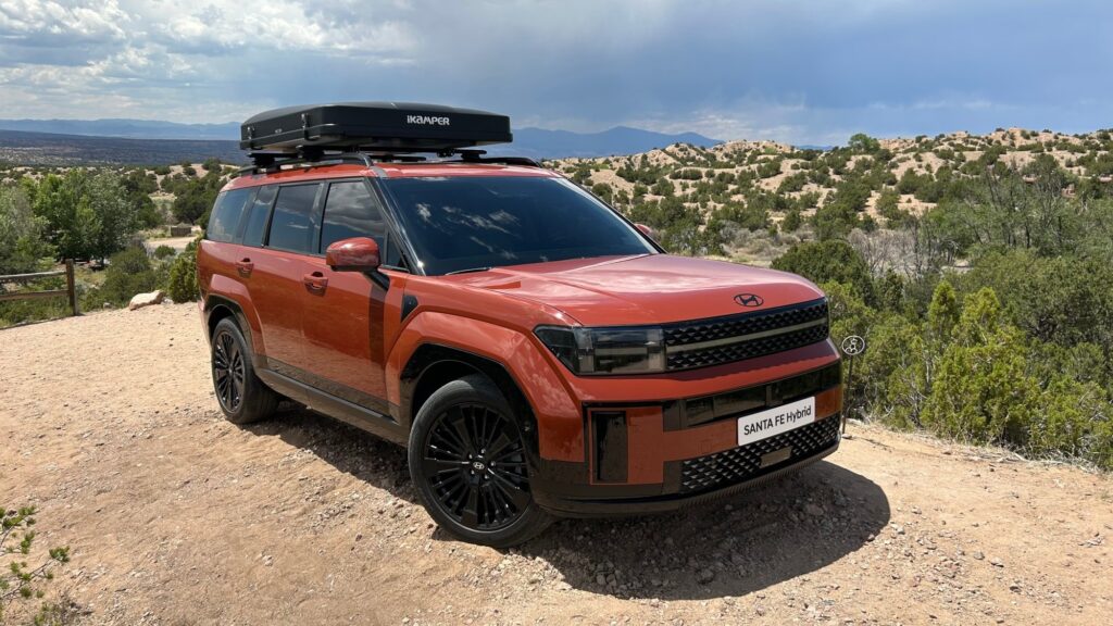 Hyundai Santa Fe 2024