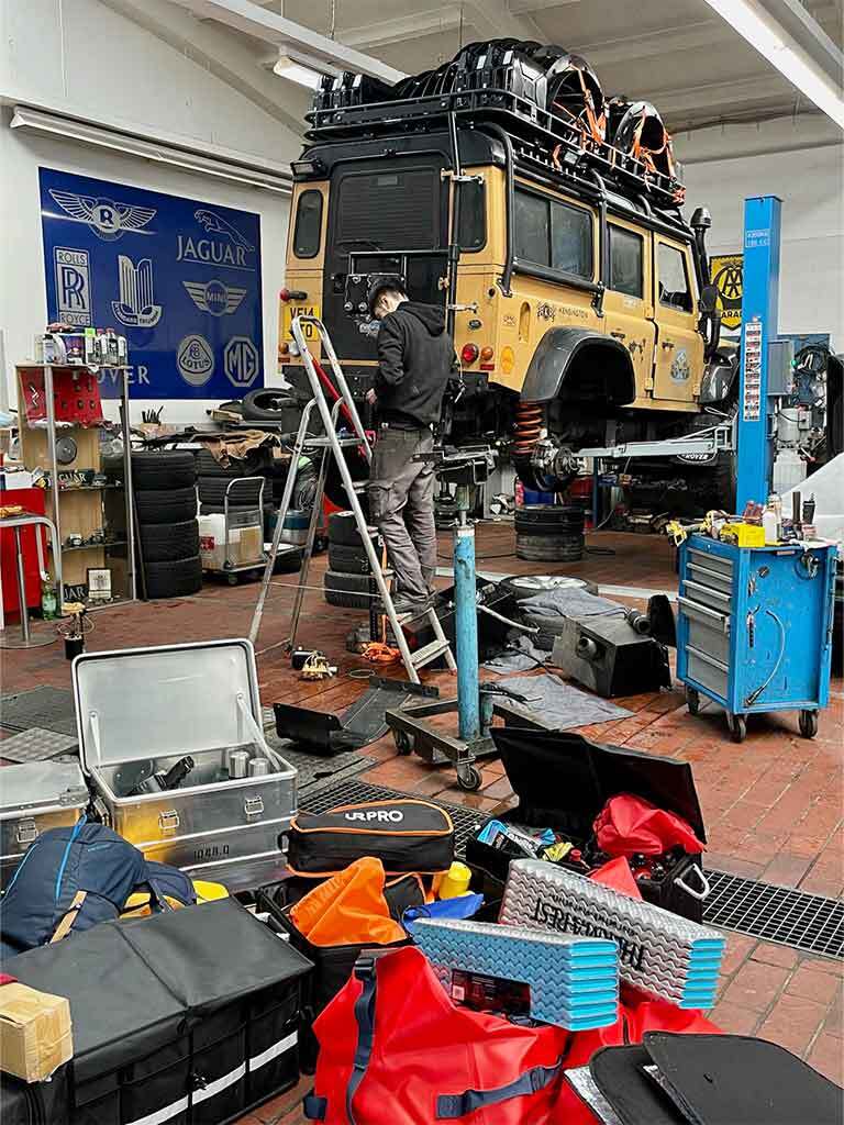 Defender amphibie Londres - New York