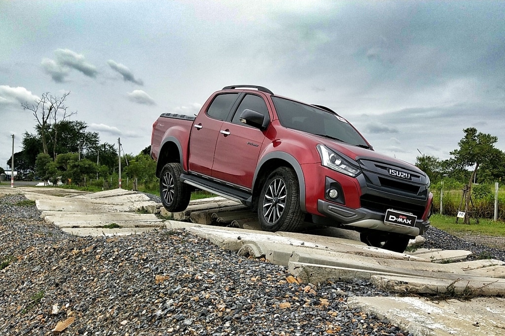 Suspension EFS Izuzu D-Max