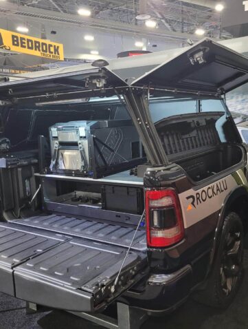 Rockalu pour Dodge Ram Un Hard top compatible RamBox