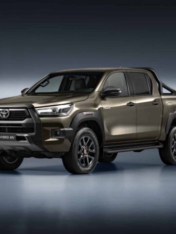 Toyota Hilux Hybrid 48V