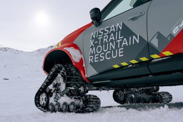 Nissan X-Trail rescue
