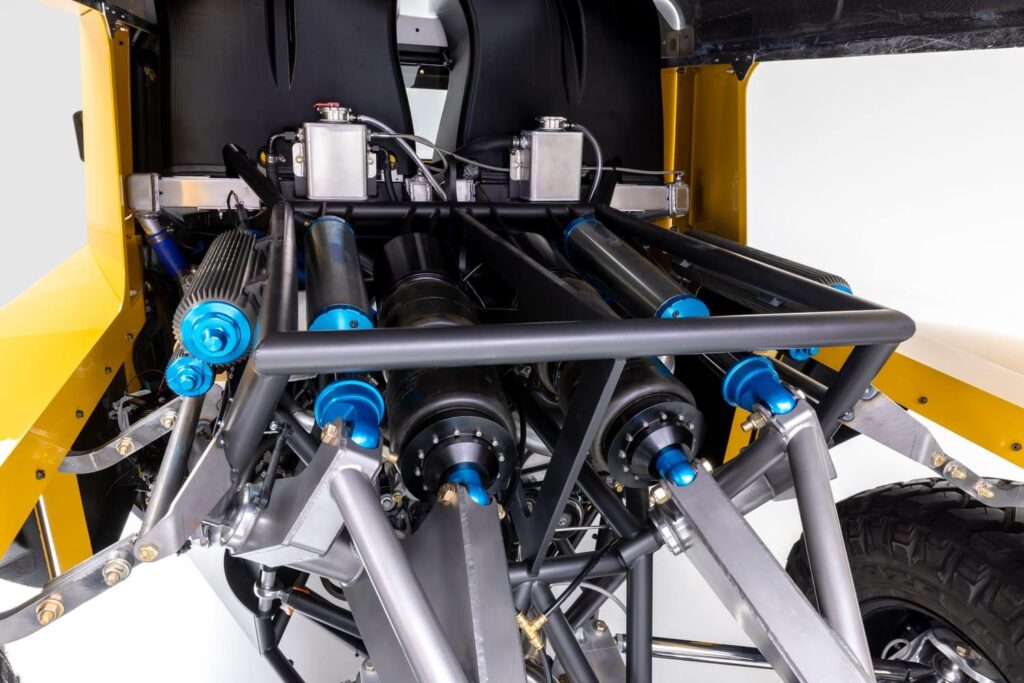 Scarbo a créé le “Vintage SV Rover Hypertruck”