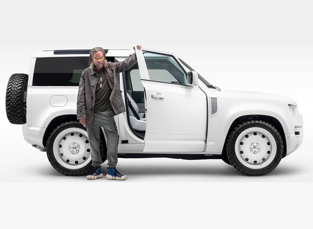 Le constructeur de yachts néerlandais Firmship a préparé un New Defender entièrement blanc !