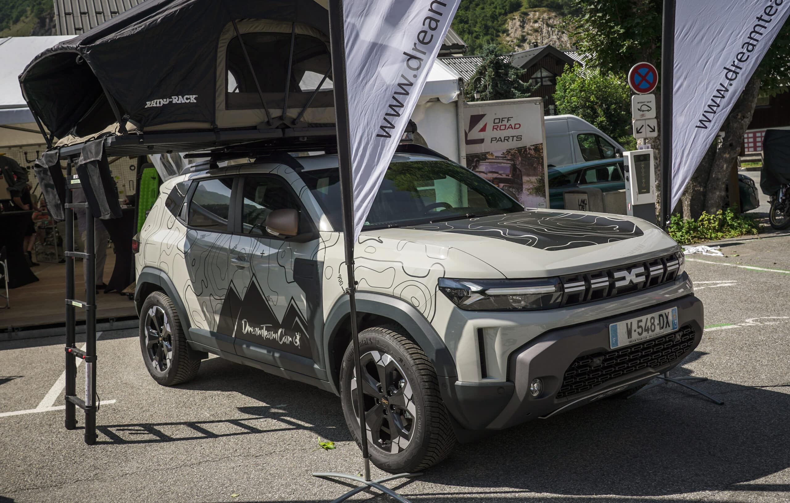 Dream team car blindages Duster
