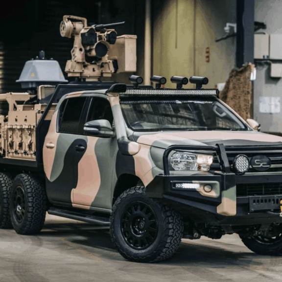 Toyota Hilux 6x6 guerrier