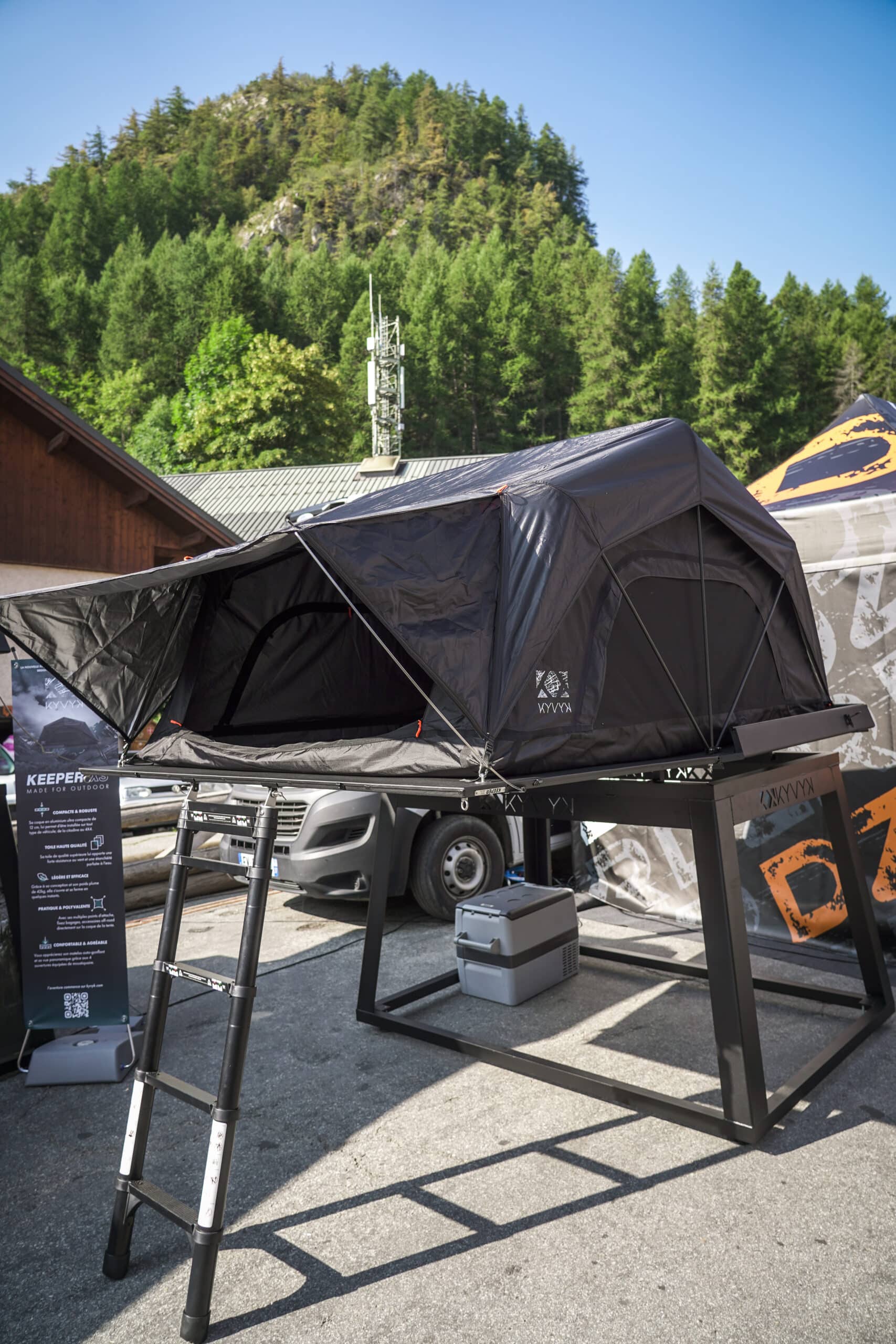 Kyvyk qui propose ses versions Keeper XS et XL