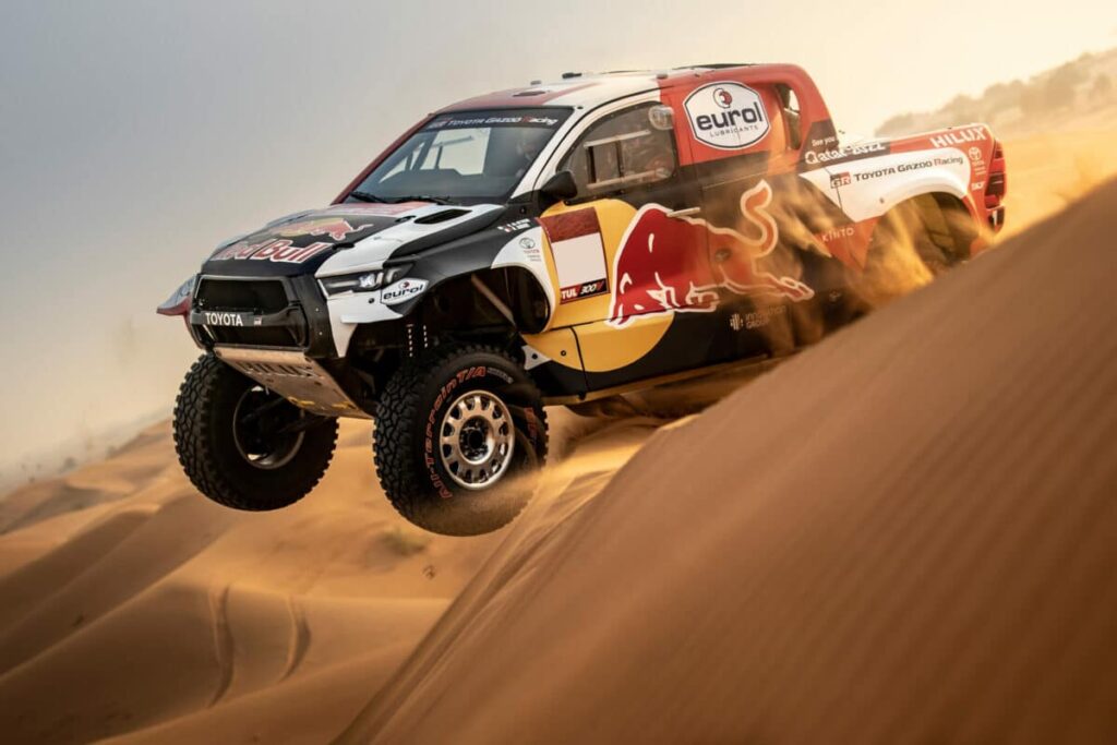 Dakar 2025 Price/Sunderland Toyota Quand les motards passent aux 4 roues motrices T1+ !