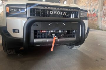 Platine treuil Toyota 250