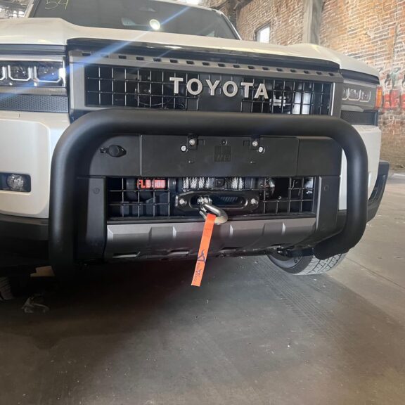 Platine treuil Toyota 250