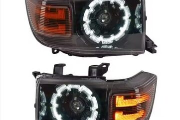 XMotor feux et phares