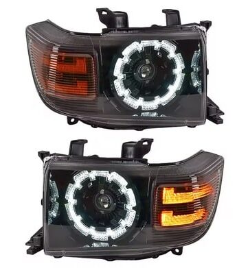 XMotor feux et phares