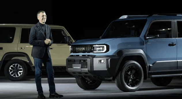 Toyota FJ Cruiser II
Land Cruiser FJ, le petit frère
