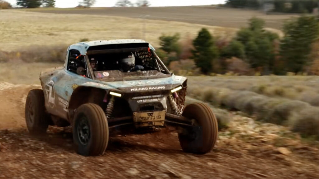 Près de 20 ans après sa dernière participation, le vainqueur du Paris-Dakar 1993 Bruno Saby va faire son retour en rallye raid sur le Dakar 2026