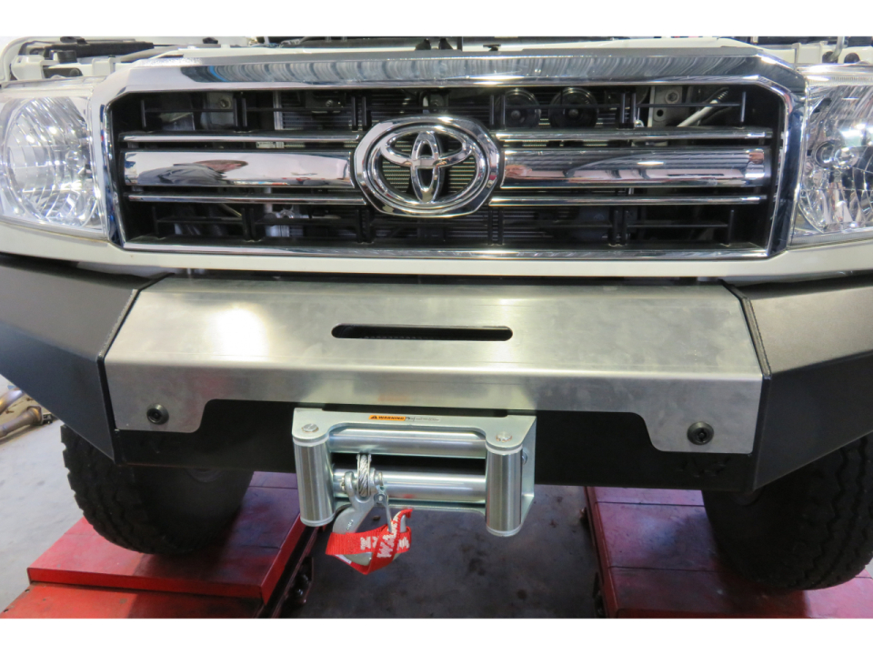 N4 Offroad pare chocs Toyota