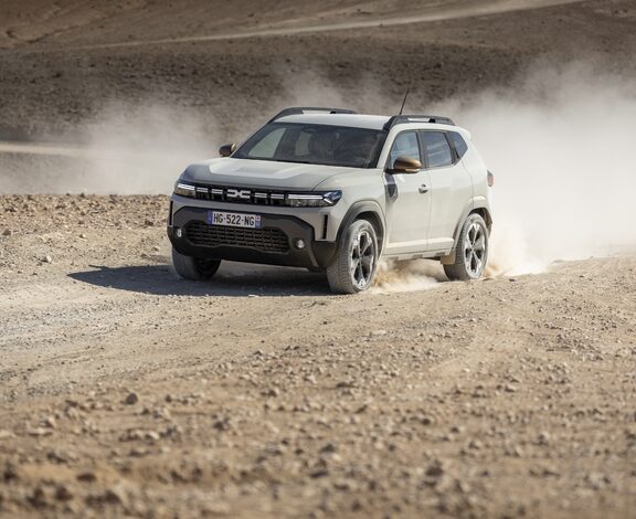 Duster hybrid G150 4x4