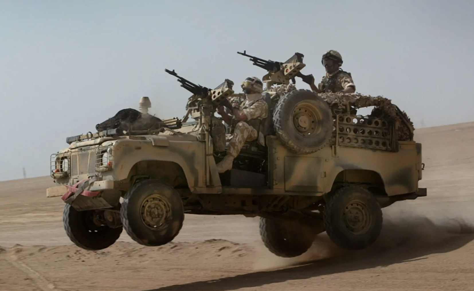 Adieux du Defender Army Cette fois ci, c’est terminé pour le Defender dans l’armée Anglaise