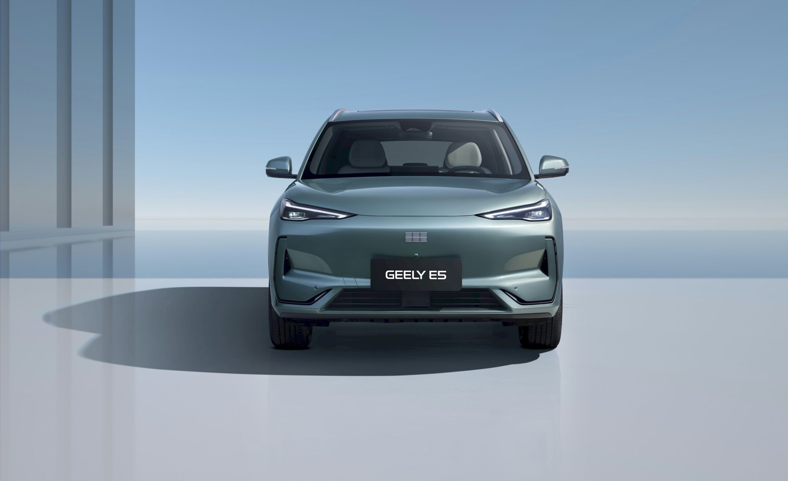 Geely E5vue de face