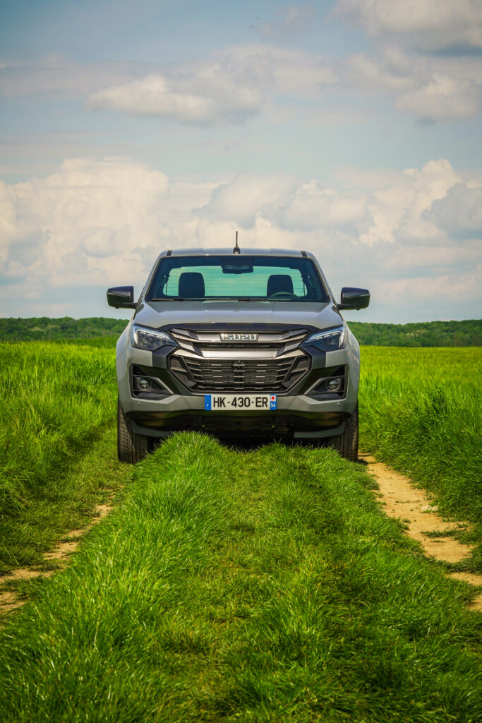 Nouvel Isuzu D-Max 2.2L
Nouveau Isuzu D-MAX MY26 ? L’évolution concrète de la fiabilité
