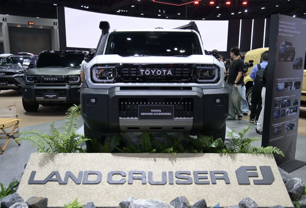 Toyota FJ à Pékin 
Le FJ ? Un Land Cruiser plus abordable 
