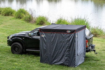 Auvent 200x200 RLC Diffusion Un auvent autoportant avec chambre Pop-Out EFS