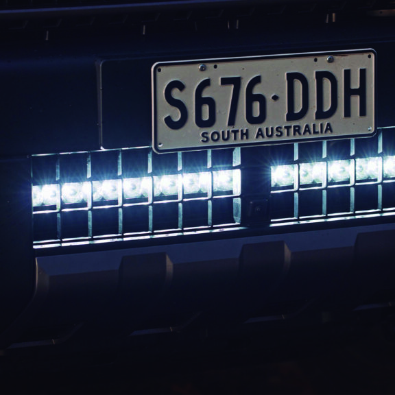Promyges nouveaux éclairages Leds Des kits Leds placés derrière les calandres Toyota et Ford
