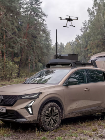 Renault Group et Thales dévoilent 4 TROOP