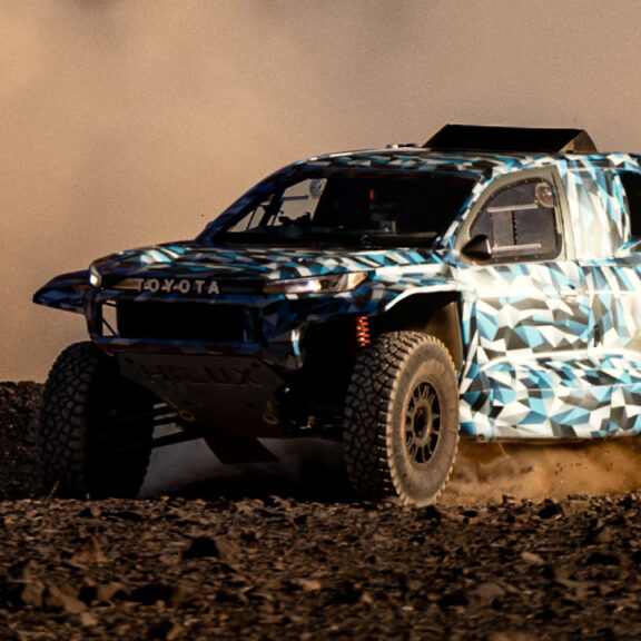Toyota engagera un Hilux Hydrogène sur le Dakar 2027