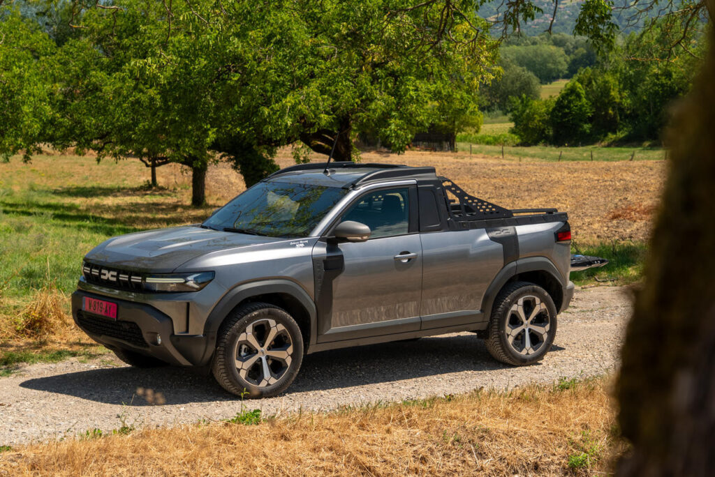 Duster Pick up chez Borel
Dacia Duster Pick-up (2026)