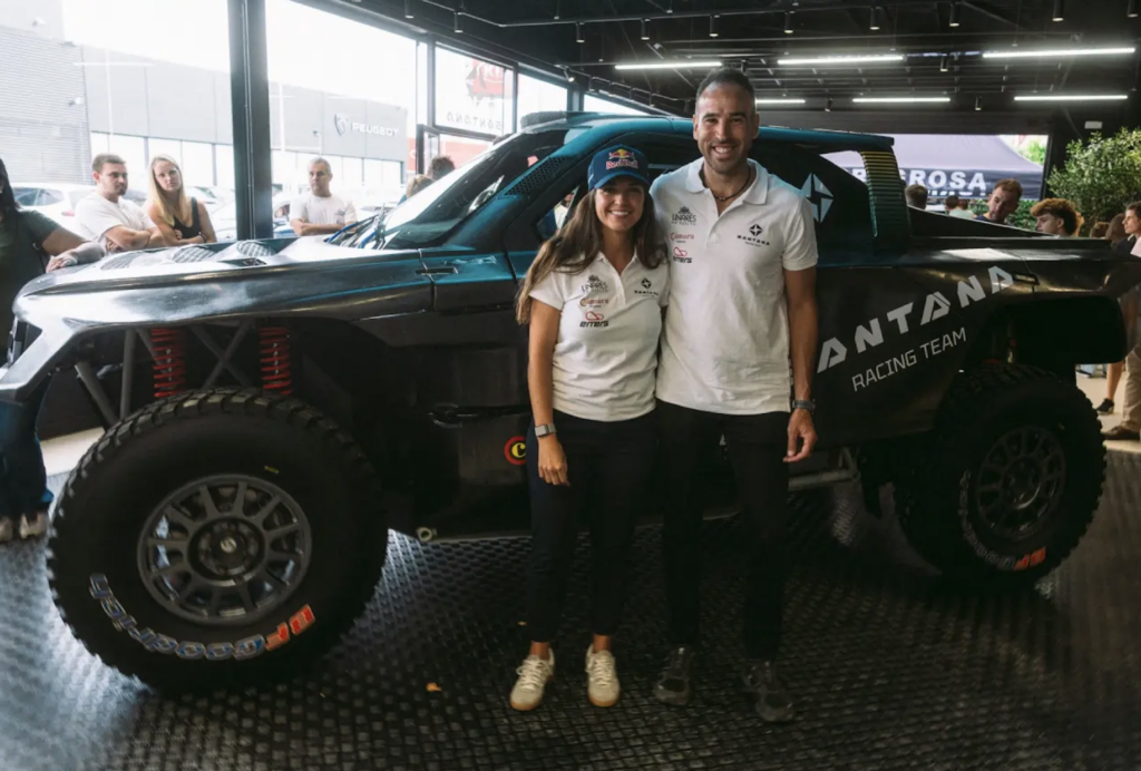 Santana retour sur le Dakar
Cristina Gutiérrez rejoint le Santana Racing Team