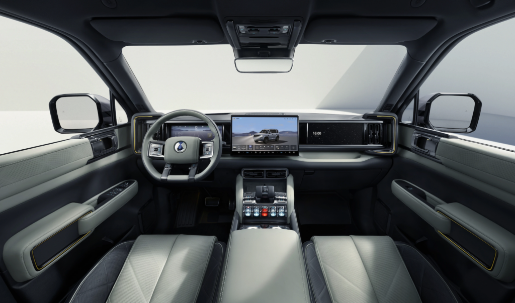 4x4 Denza nommé Bao5
Le 4x4 de la marque de luxe de BYD !