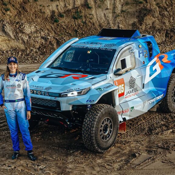 Hilux Hydrogène Dakar 2027 Gazoo Racing accélère les préparatifs de son Toyota électrique à pile à combustible (FCEV) pour le Rallye Dakar 2027